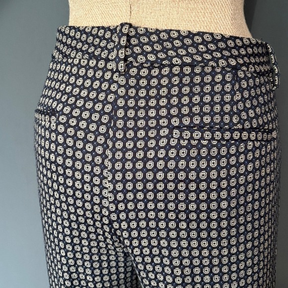 Theory Testra Medallion Print Trousers |‎ Size 12 | Wool Blend Lined Pants - Picture 4 of 8